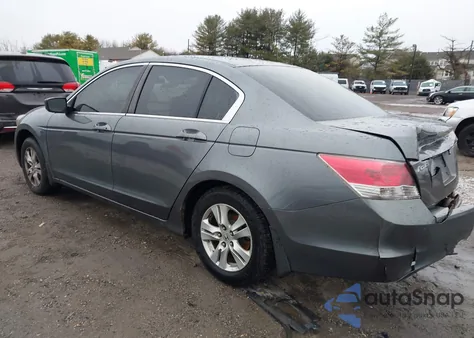 2008 Honda Accord 2.4 Lx-P z USA, uszkodzony, nr VIN 1HGCP26428A132747